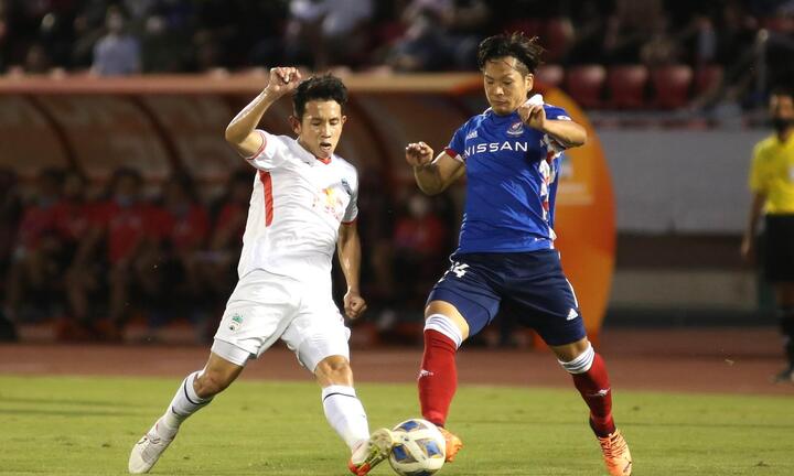 HLV Muscat: Yokohama càng đá càng hay, thắng HAGL nhờ thích ứng nhanh