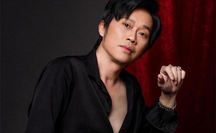 Khán giả bất ngờ, cám cảnh khi thấy Hoài Linh diễn hài ở hội chợ 