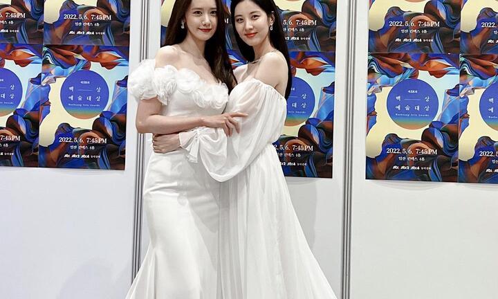 Bộ đôi em út của 'nhóm nhạc quốc dân' SNSD hội ngộ, fan lóa mắt trước 2 mỹ nhân