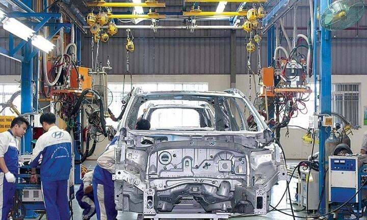 Đề xuất gia hạn hơn 20.000 tỷ đồng tiền thuế cho ô tô nội địa