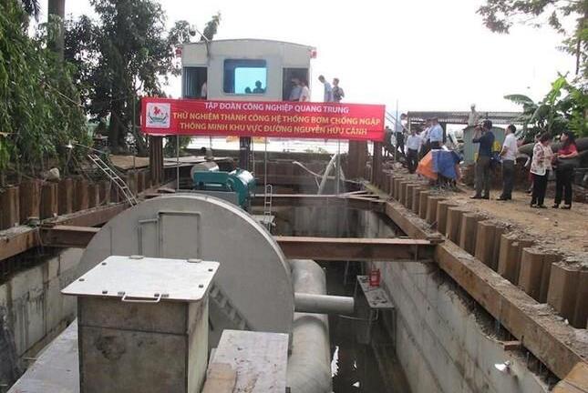 TP.HCM thống nhất ngưng thuê máy bơm chống ngập đường Nguyễn Hữu Cảnh