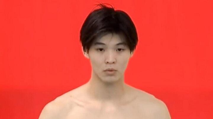 Video: Tùng Dương tiếp tục nhảy cầu nhận điểm 0 ở SEA Games 31