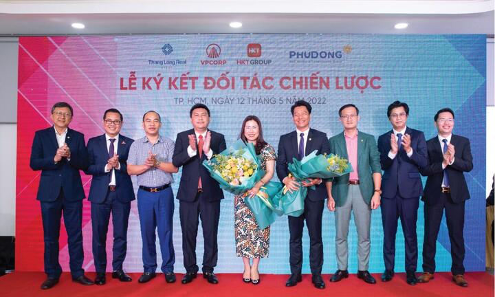  VPCORP và HKT GROUP chính thức ra mắt thị trường