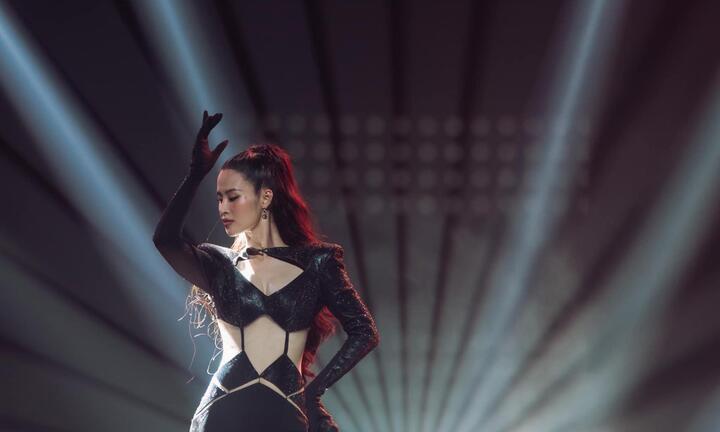 Làn sóng rời đi của fan Đông Nhi