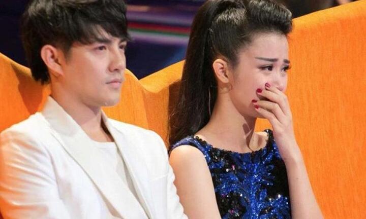 Sau cuộc 'khẩu chiến' với fan, Đông Nhi và Ông Cao Thắng xin lỗi