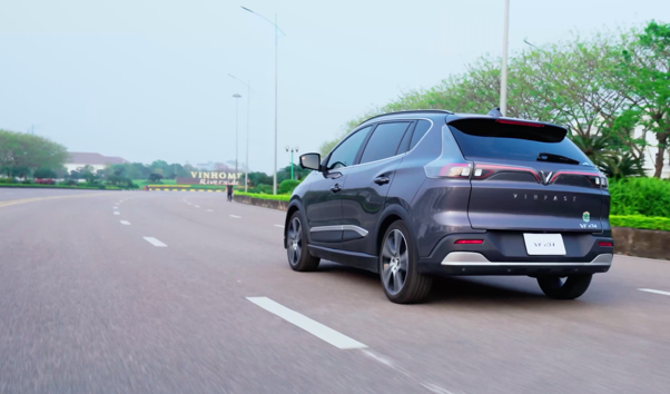 Dịch vụ cứu hộ pin 24/7: Mảnh ghép hoàn thiện hệ sinh thái ô tô điện Việt Nam