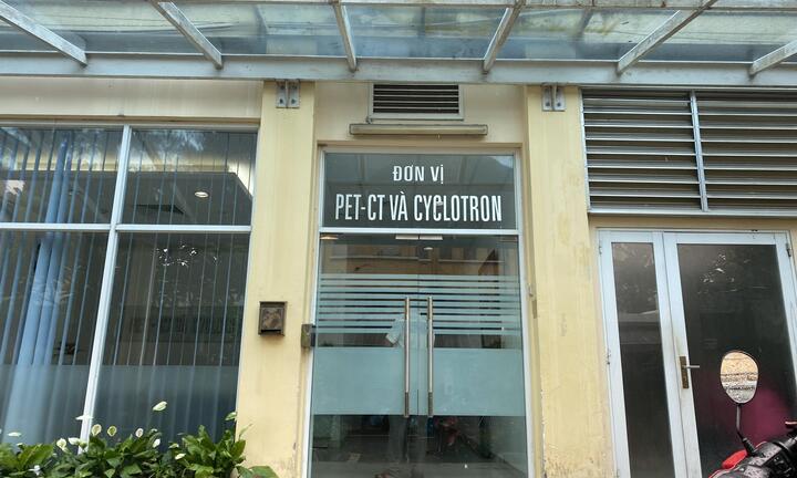 Người bệnh ung thư chạy khắp thành phố tìm nơi chụp PET/CT