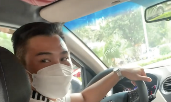 Khách đi taxi hơn 10 km, tài xế đòi hơn 519.000 đồng