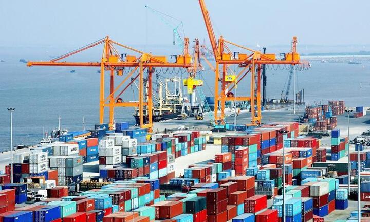 Dự báo 3 kịch bản tăng trưởng kinh tế Việt Nam 2022, từ 5,2 - 6,2%