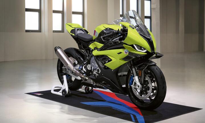 BMW M 1000 RR phiên bản kỷ niệm 50 năm được ra mắt