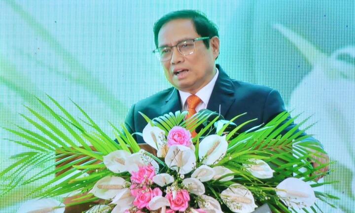 Thủ tướng: Đầu tư phát triển hạ tầng không được dàn trải, manh mún