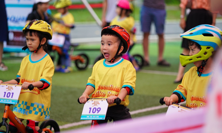 Greenfield School tiên phong đăng cai đua xe thăng bằng cho trẻ