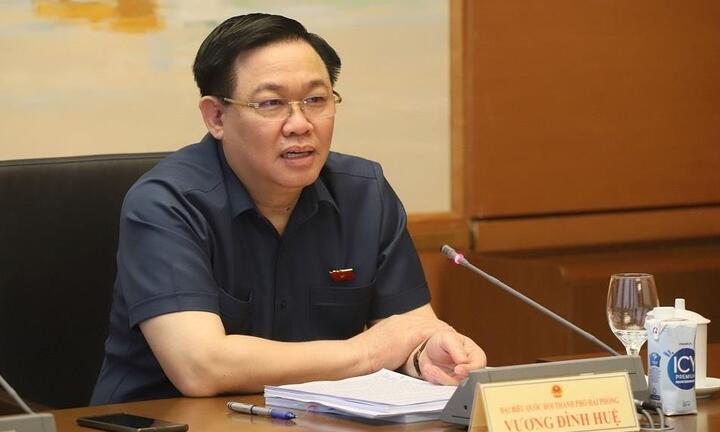 Chủ tịch Quốc hội lo ngại gói hỗ trợ 347 nghìn tỷ 'có tiền mà không tiêu được'