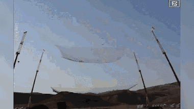 Video: Người đàn ông nhảy từ máy bay ở độ cao 25.000 feet mà không cần dù