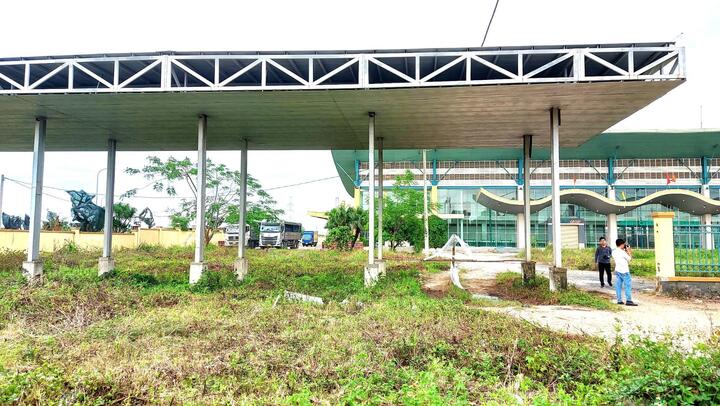 Ảnh: Bến xe gần 130 tỷ đồng ở Đà Nẵng bỏ hoang 10 năm