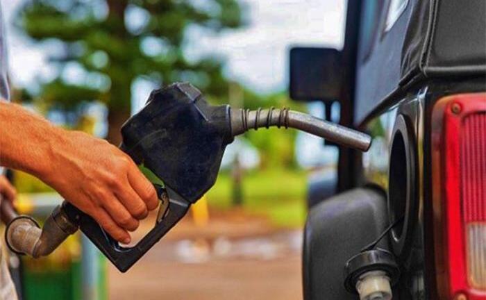 Hôm nay, giá xăng tăng lần thứ 6 liên tiếp, vượt 32.000 đồng/lít?