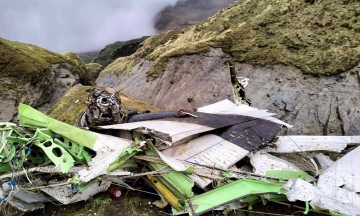 Vụ rơi máy bay ở Nepal: Không có cơ hội tìm thấy người sống sót