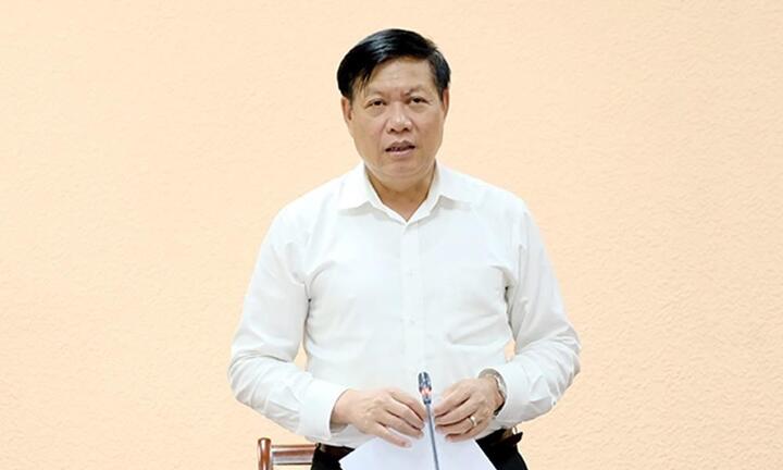 Thứ trưởng Y tế: Nhiều địa phương tiêm chậm, để tồn vaccine COVID-19 trong kho