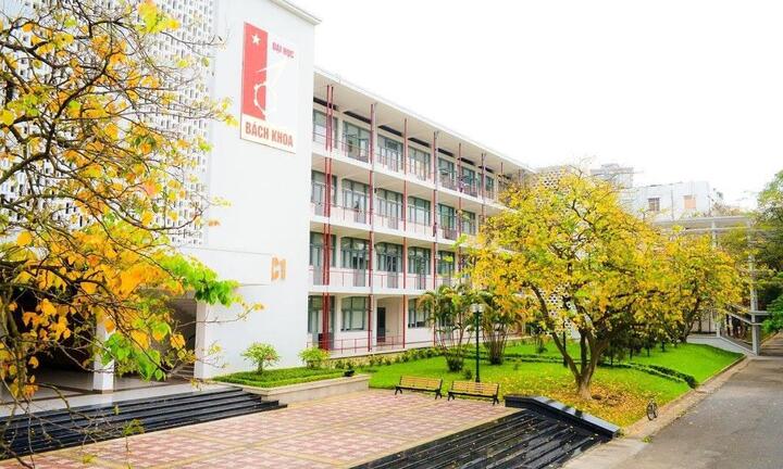 Dự báo phổ điểm bài kiểm tra tư duy Đại học Bách khoa Hà Nội