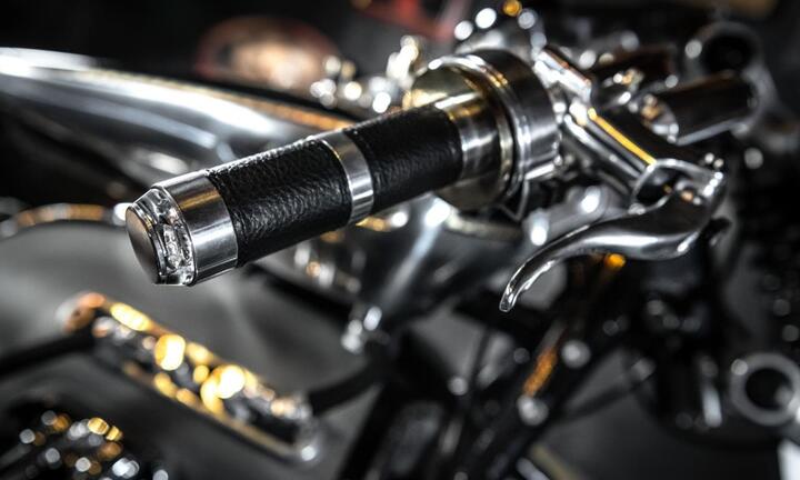 BMW R18 Magnifica Chopper - Xế độ 'có một không hai'