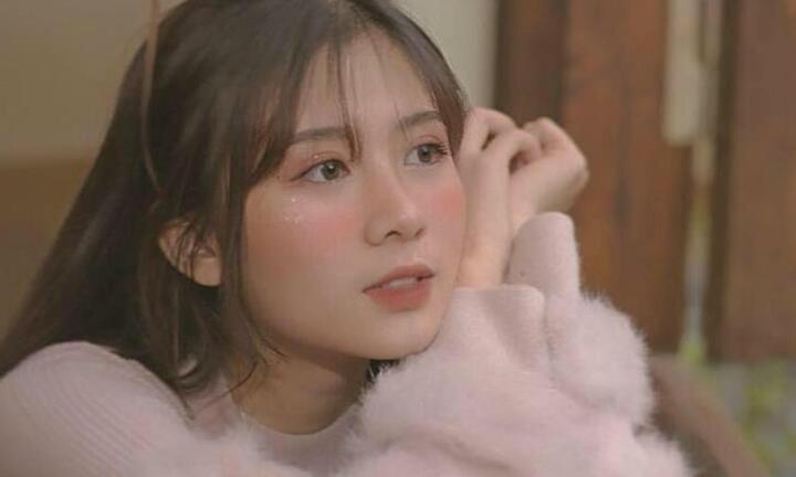 Ảnh: Nhan sắc 'con gái Việt Anh' trong 'Chồng cũ, vợ cũ, người yêu cũ'