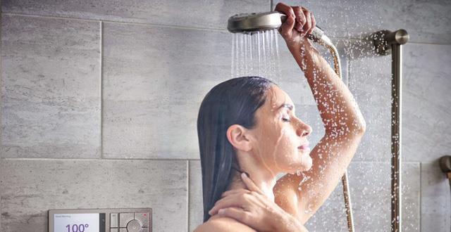 Tắm sau khi ăn có hại thế nào?