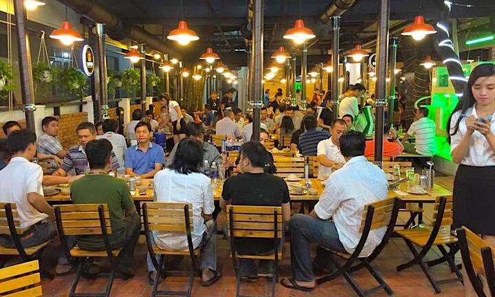 Đến quán nhậu cũng đứt nguồn cung