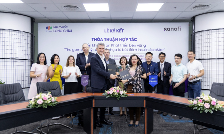 Ký triển khai dự án giảm thiểu rác thải nhựa từ bút tiêm Insulin