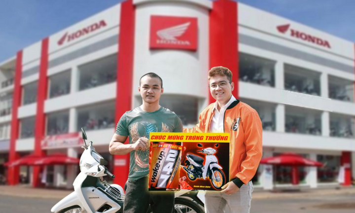 Món quà bất ngờ từ Wake-up 247 mang đến niềm vui cho chàng trai Sài Gòn