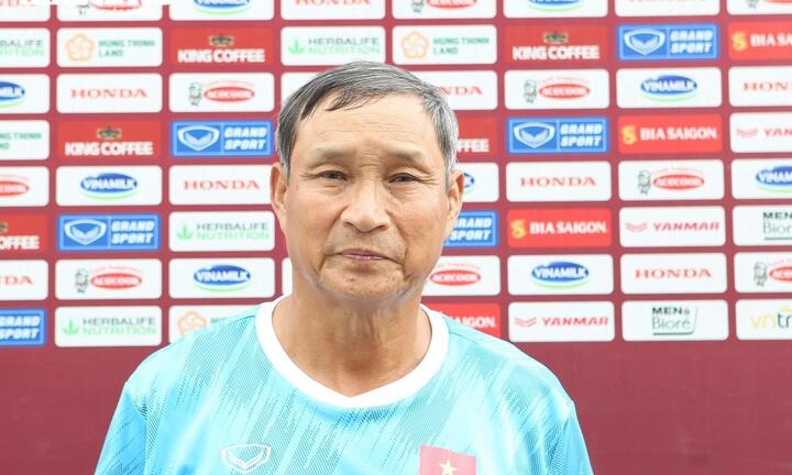 HLV Mai Đức Chung vẫn giữ ý định thôi dẫn dắt tuyển nữ Việt Nam trước World Cup