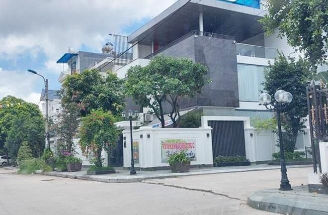 Hải Phòng: Truy bắt nhóm nghi phạm nổ 4 phát súng vào nhà dân