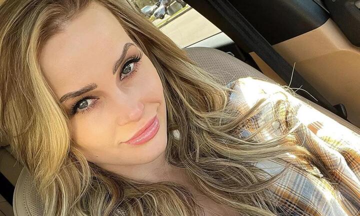 Người mẫu Mỹ tự sát ở tuổi 32