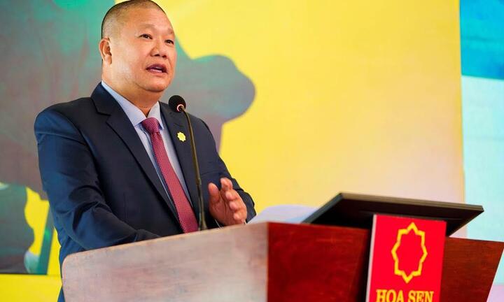 Công ty ông Lê Phước Vũ thu 250 tỷ đồng khi rút vốn khỏi Hoa Sen