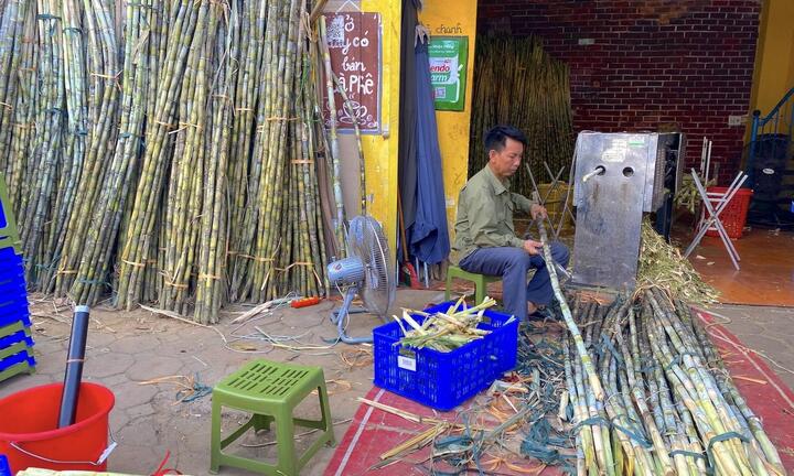 Kiếm bộn tiền nhờ nắng nóng đỉnh điểm ở Hà Nội