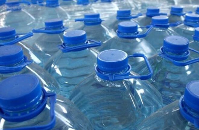 5 năm uống nước đóng chai, cả hai vợ chồng bị ung thư gan