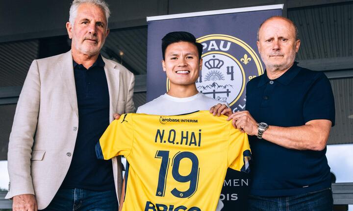 Gia nhập Pau FC, Quang Hải nhận mưa lời chúc trên mạng xã hội