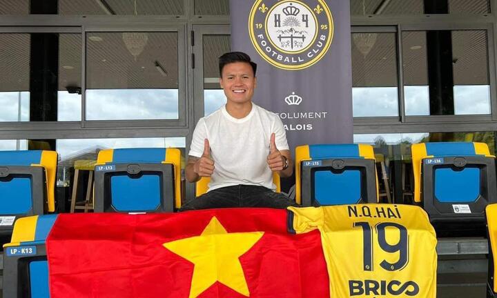 Gia nhập Pau FC, Quang Hải 'vô cùng hạnh phúc và rất đỗi tự hào'