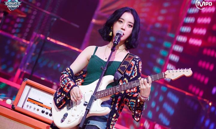 Nỗi cơ cực của ca sĩ Hàn Quốc: Không được biểu diễn vì thừa cân