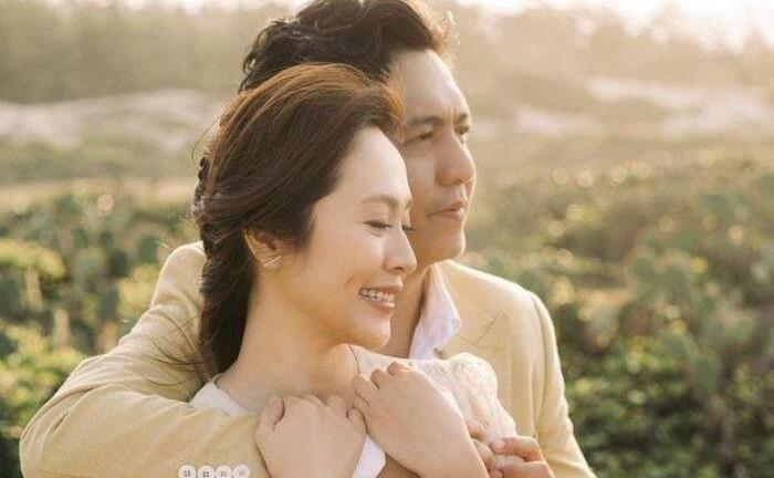 Những cặp sao Việt có cuộc sống hôn nhân thập kỷ, vượt sóng gió bên nhau