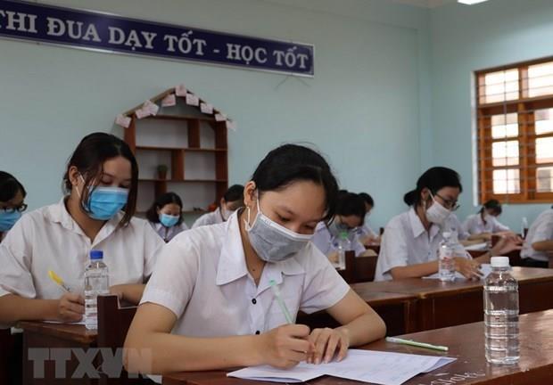 Thi THPT: Dùng máy bay trực thăng vận chuyển đề thi ra Côn Đảo