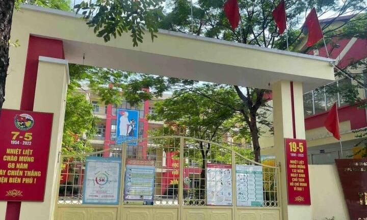 Vụ 'đẩy' học sinh đi để đạt chuẩn quốc gia: Trách nhiệm của địa phương?
