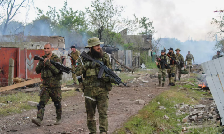 Nga dùng chiến thuật nào ở Lysychansk?