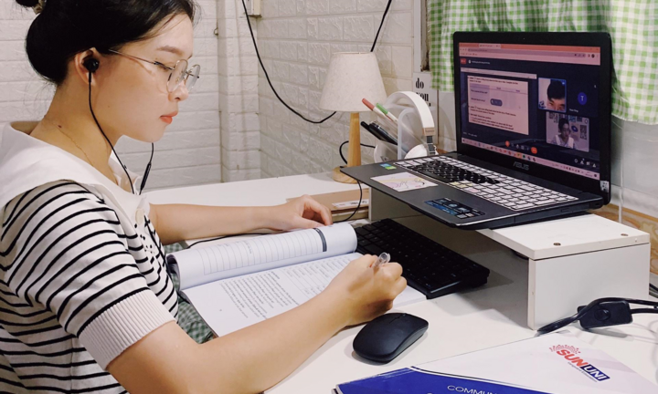 Học bổng S-GLOBAL cho các chương trình tiếng Anh online