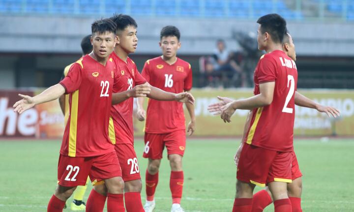 HLV Đinh Thế Nam: U19 Việt Nam hoàn thành mục tiêu 3 điểm