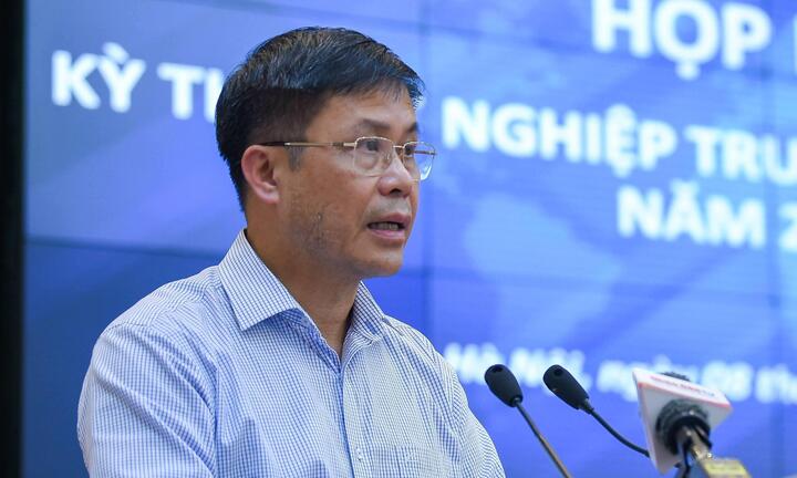 Bộ GD&ĐT: Không lộ đề Ngữ văn, điều tra nghi vấn lọt đề Toán