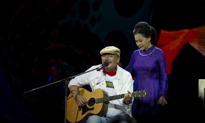 Nhạc sĩ Trần Tiến: 'Đây là lần tôi được nhìn thấy chị Khánh Ly lâu nhất'