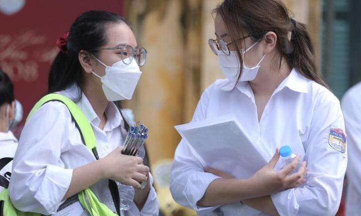 Bộ GD&ĐT công bố đáp án, thang điểm môn Văn tốt nghiệp THPT