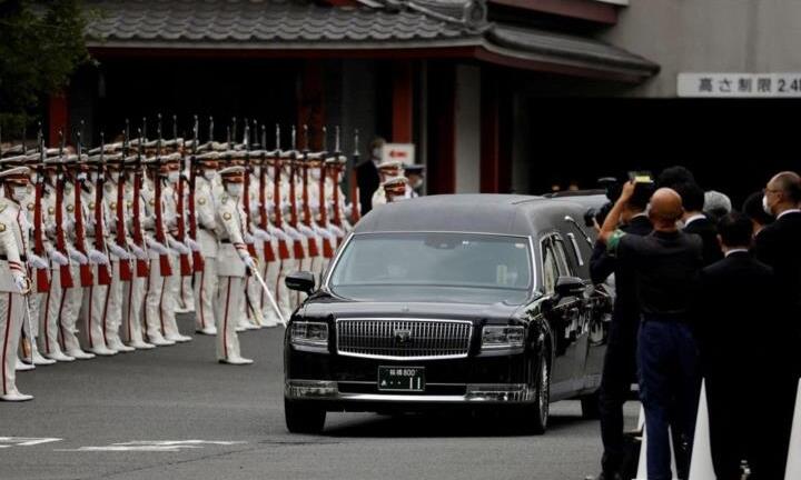 Người dân Nhật Bản tiễn biệt ông Abe Shinzo lần cuối