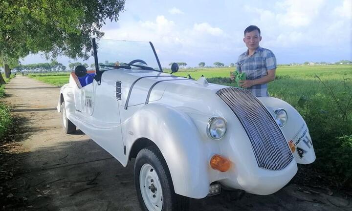 Video: Ngắm 'siêu xe' tự chế dài 5m đẹp hút hồn ở Hà Nội