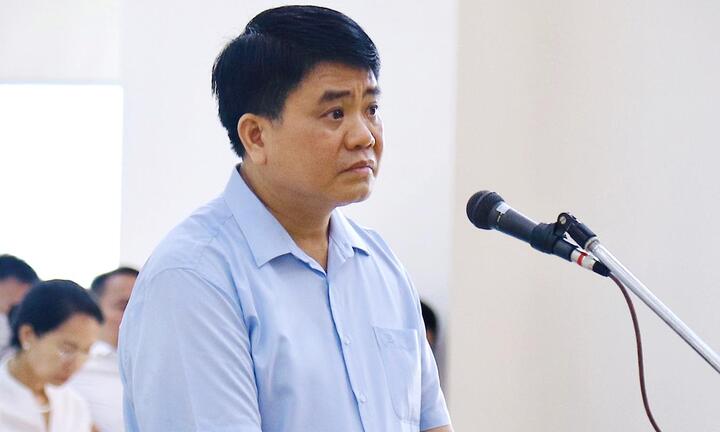  Nộp 85 bằng khen và bệnh án, ông Nguyễn Đức Chung được giảm 1 năm tù